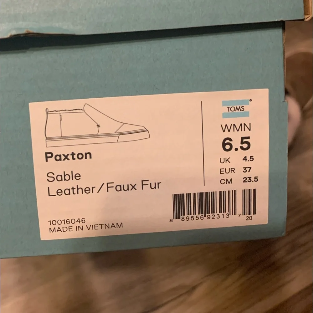 •TOMS• - Picture 7 of 7